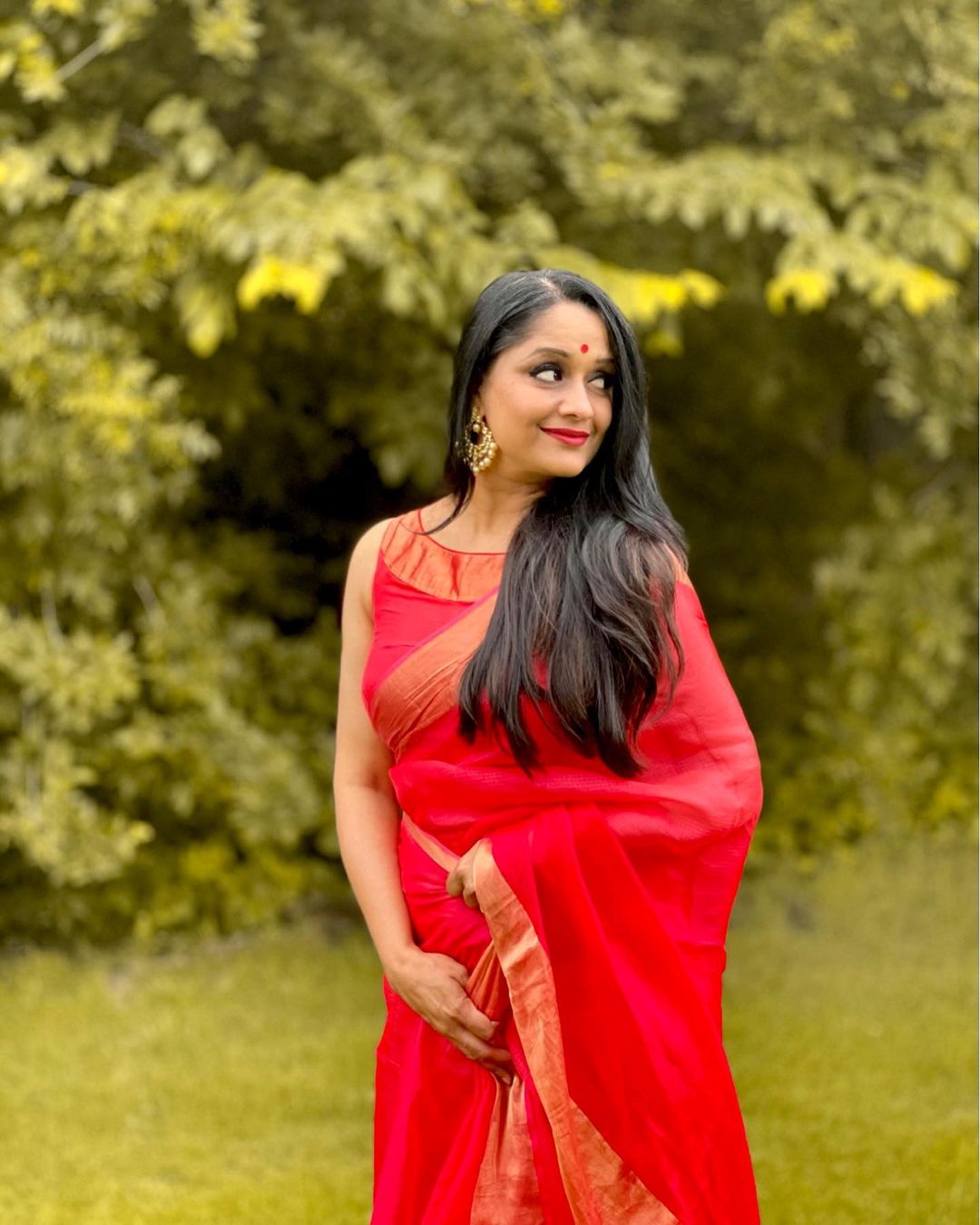 red cotton printed saree blouse design